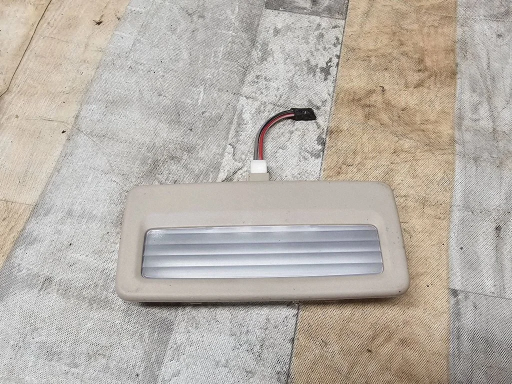 Other interior light 9163767