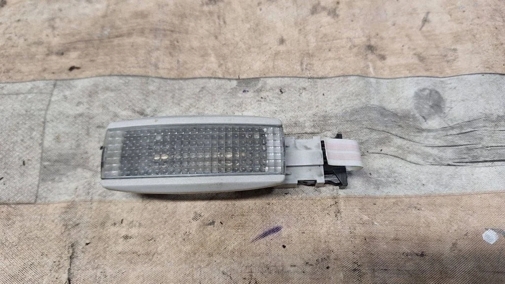 Other interior light 3B0947113