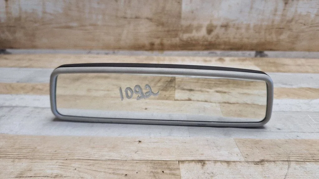 Rear view mirror (interior) – Volkswagen Jetta V (2005-2010)