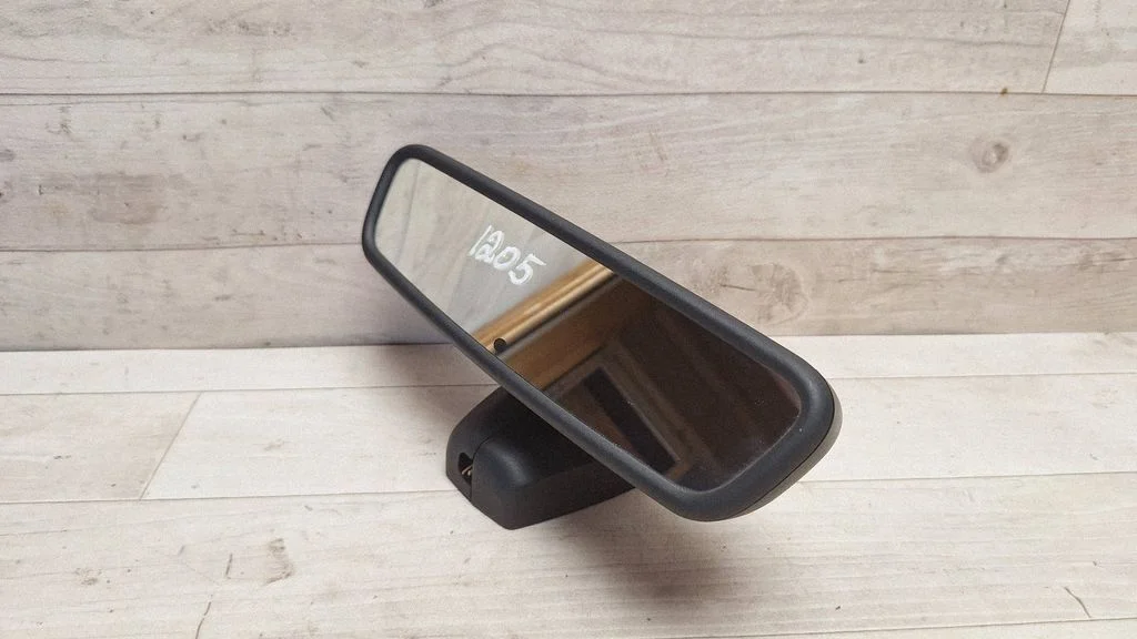 Rear view mirror (interior) – BMW 5 Series E60 E61 (2004-2010)