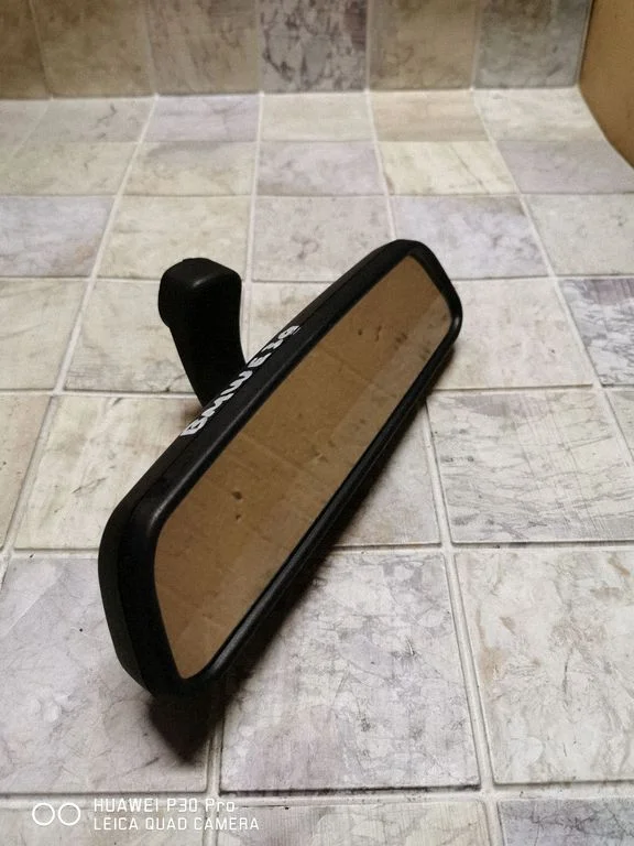 Rear view mirror (interior) 006199