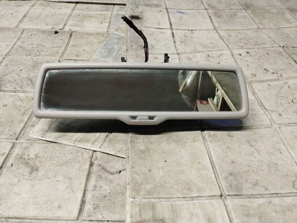 Tahavaatepeegel (salongis) – Volkswagen Passat B6 (2005-2010)