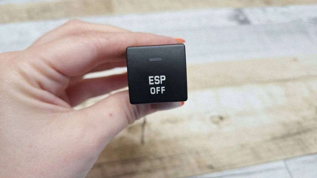 ESP (stability program) switch 96476624XT