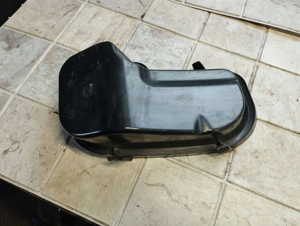 Headlight/headlamp dust cover 270609