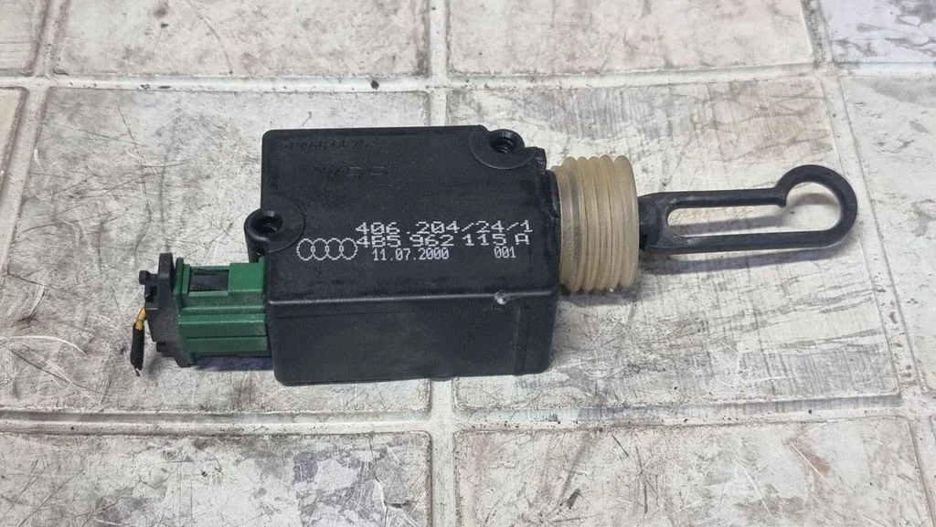 Central locking motor – Audi A6 Allroad C5 (1999-2005)