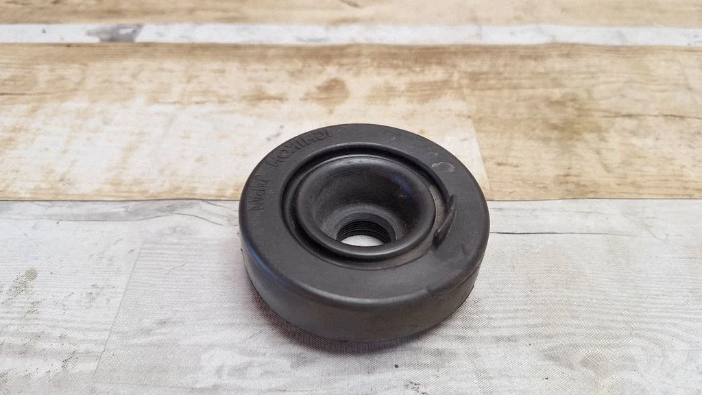 Headlight/headlamp dust cover