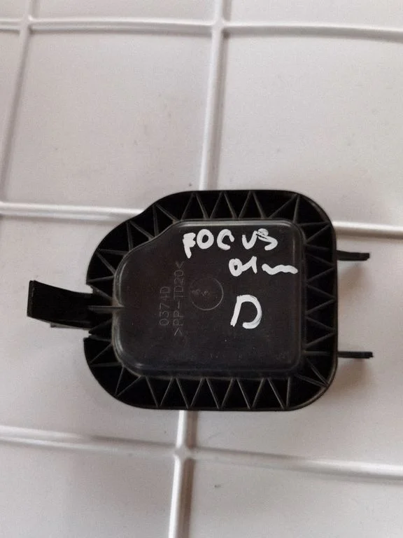 Priekšējā luktura pārsegs 0374D