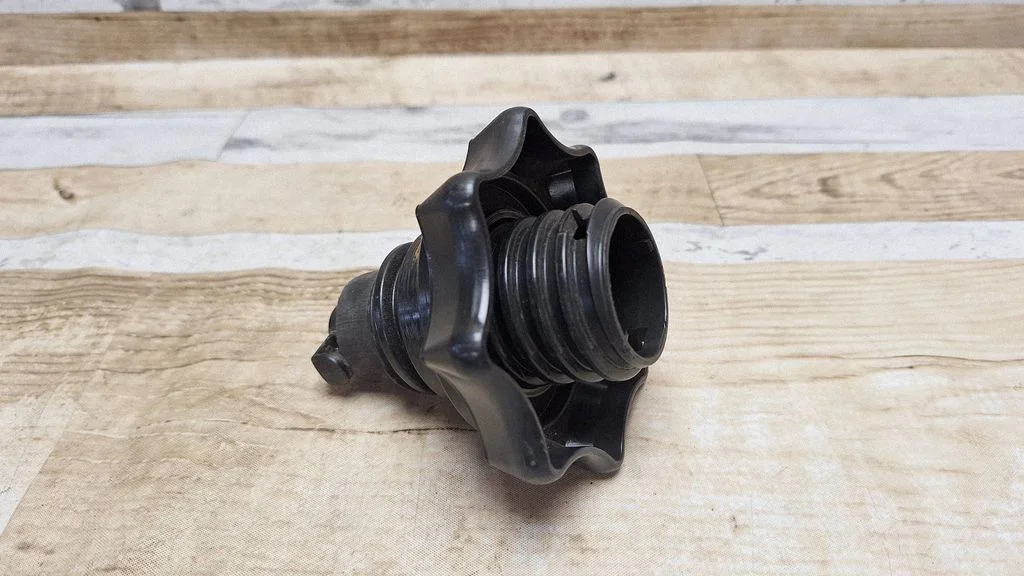 Spare wheel bolt – Volkswagen Golf Plus (2005-2013)