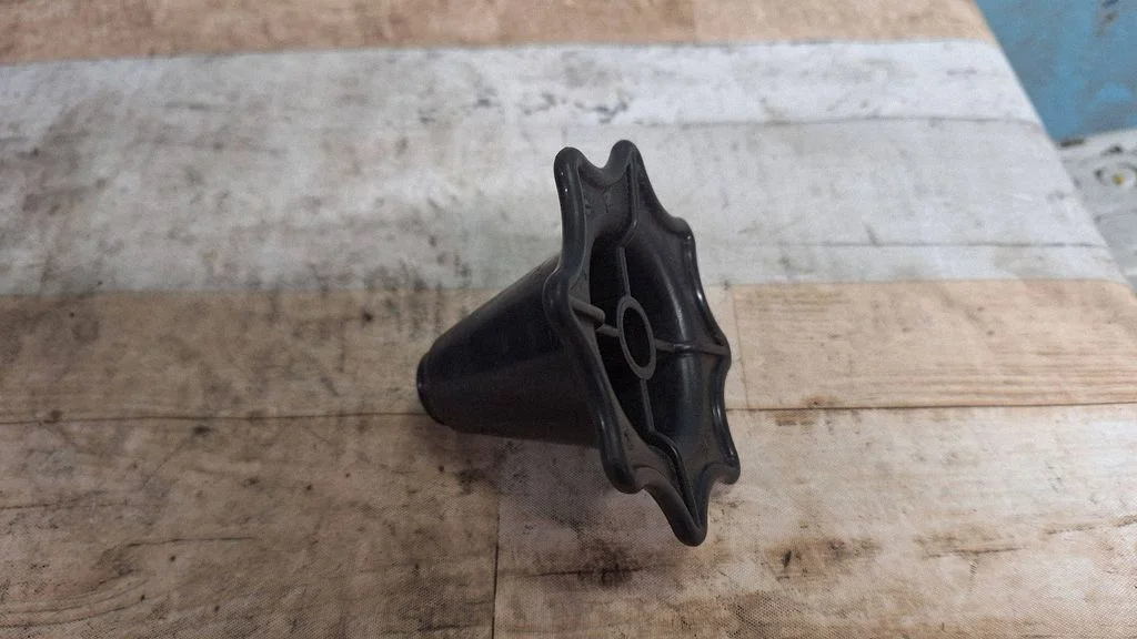 Spare wheel bolt – Opel Vectra C (2005-2009)