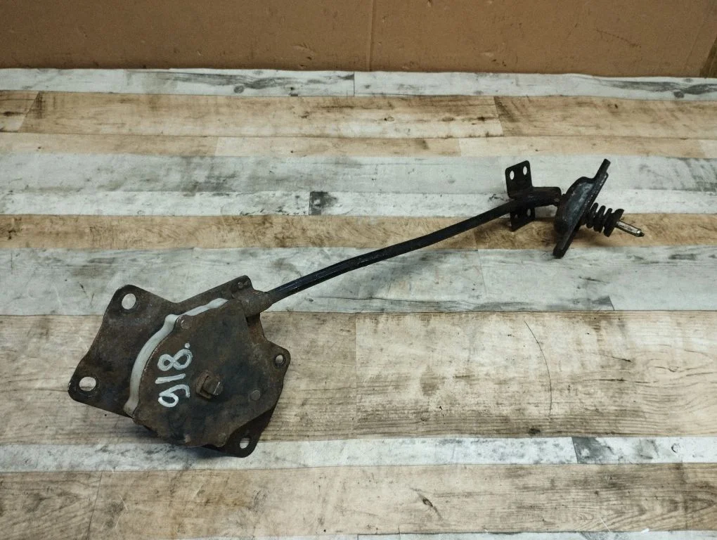Spare wheel bolt