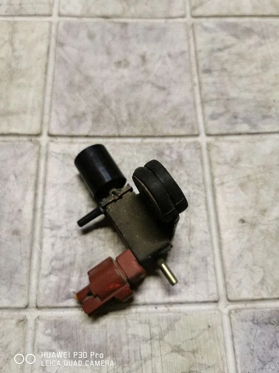 Valve vacuum