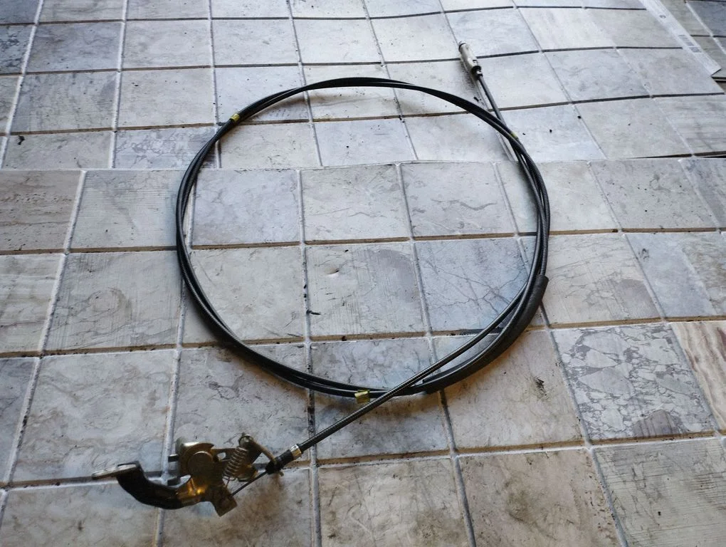 Fuel cap flap release cable – Toyota Corolla Verso AR10 (2004-2009)