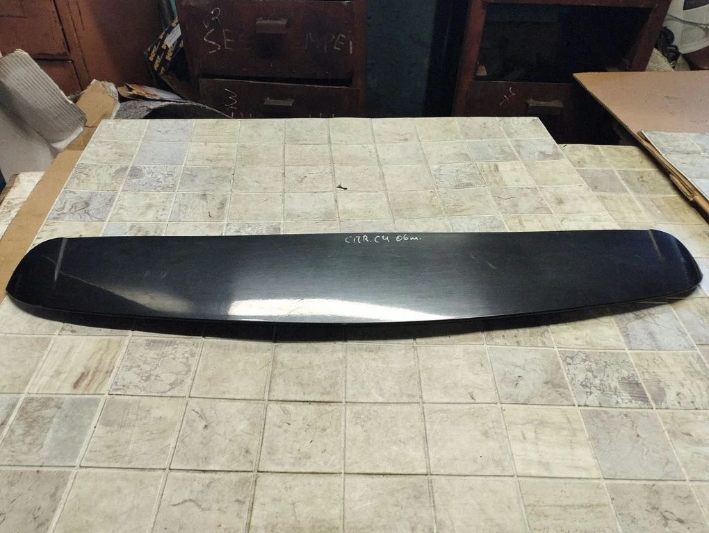 Tailgate/trunk spoiler – Citroen C4 I (2004-2010)