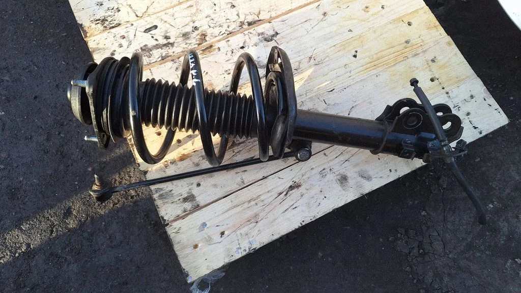 Front shock absorber with coil spring – KIA Optima (2010-2015)