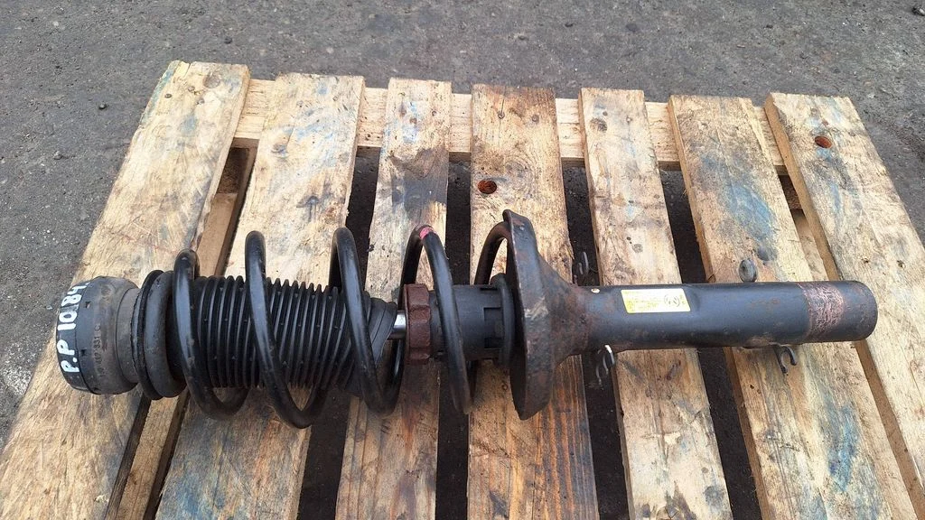 Front shock absorber with coil spring 1J0413031EF