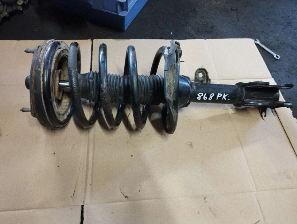 Front shock absorber with coil spring – Hyundai Santa Fe (2006-2012)