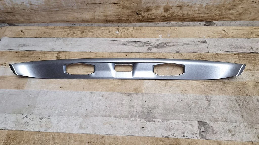 Trunk door license plate light bar – Honda Accord (2003-2007)