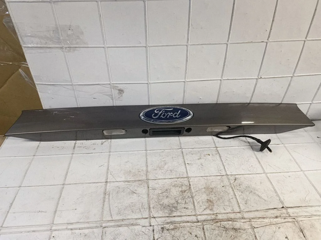 Trunk door license plate light bar – Ford Mondeo MK IV (2007-2014)