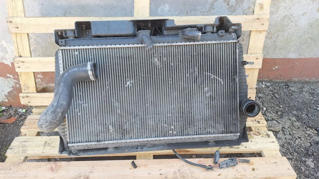Radiaatorite komplekt – Citroen C5 (2008-2016)