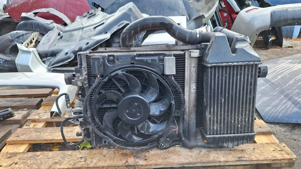Radiaatorite komplekt – Opel Zafira B (2005-2014)