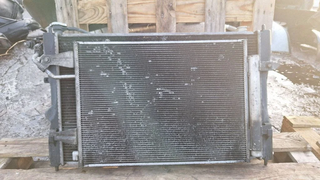 Radiaatorite komplekt 1350A066