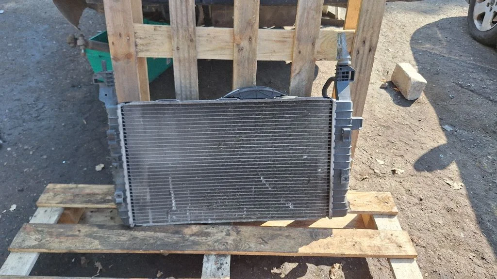 Radiaatorite komplekt 13127135