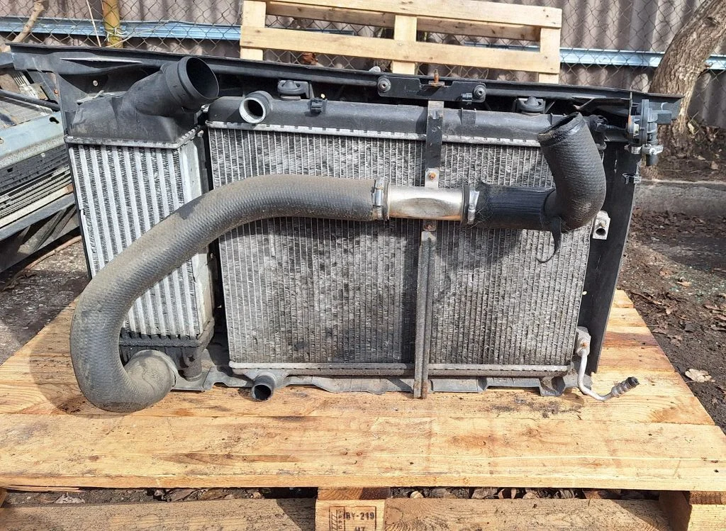 Radiator set – front