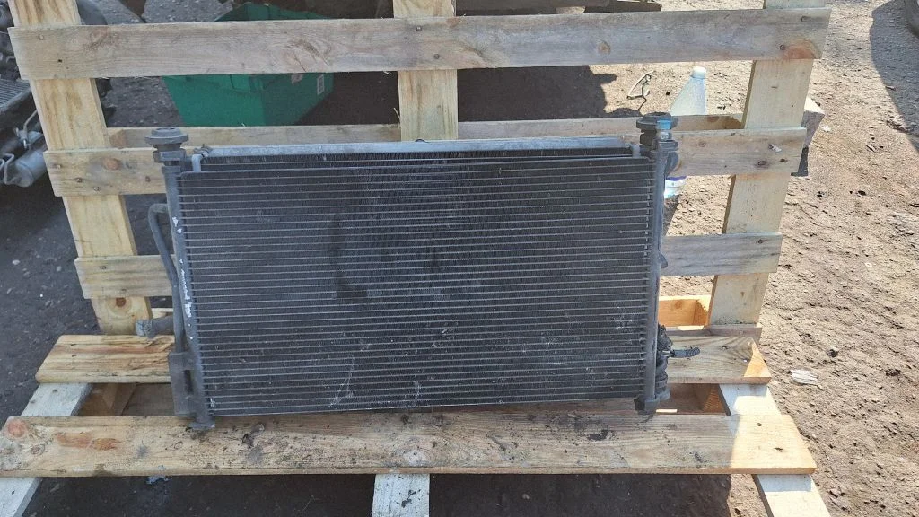 Radiator set – Ford Focus C-MAX (2003-2010)