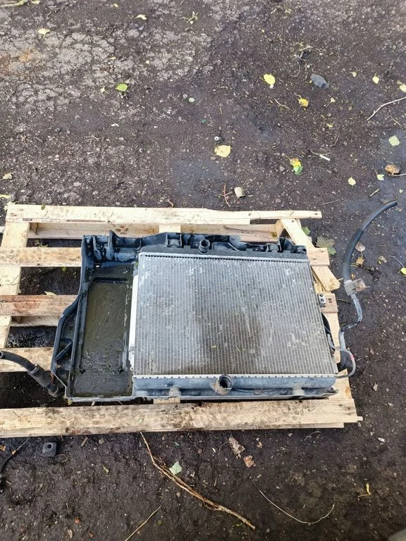 Radiatoru komplekts