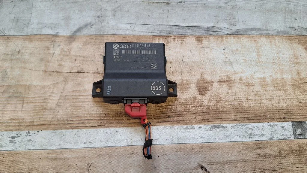 Gateway juhtmoodul – Audi Q5 SQ5 8R (2008-2017)