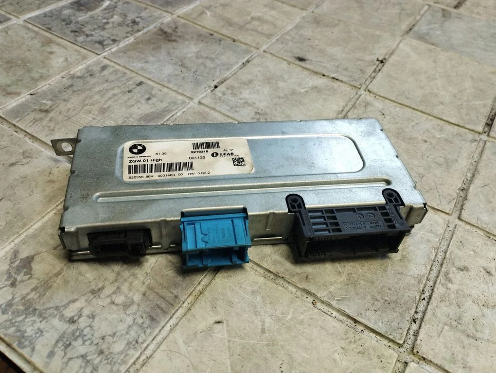 Gateway vadības modulis – BMW 7. sērija F01 F02 F03 F04 (2008-2016)