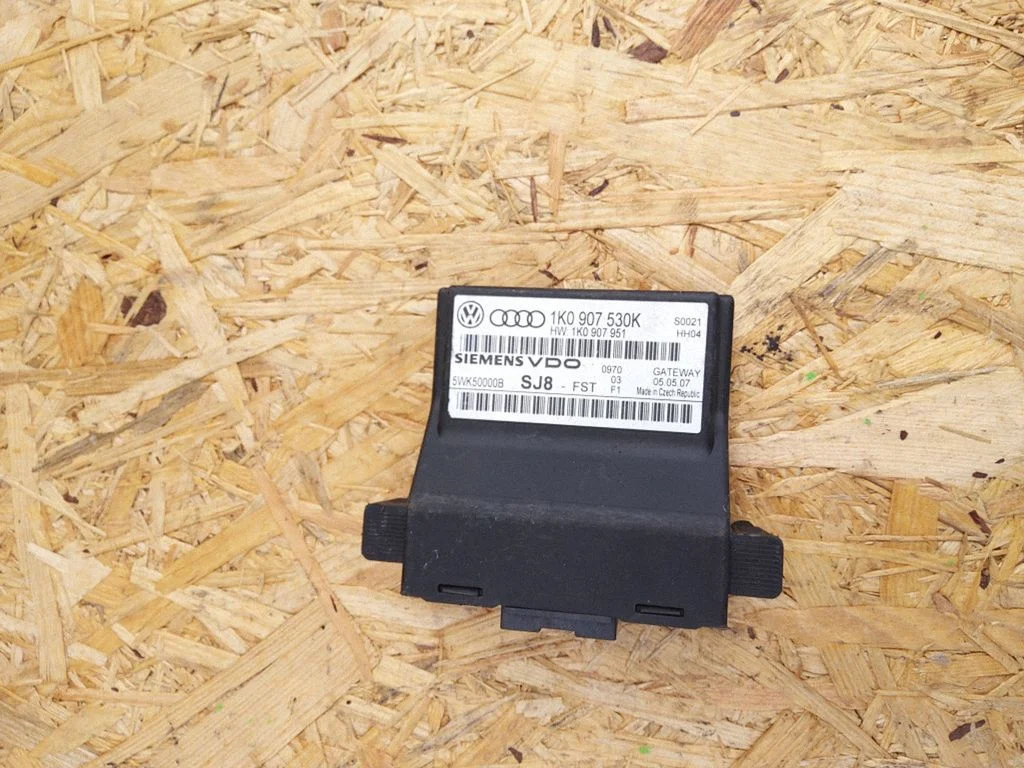 Gateway control module 1K0907530K
