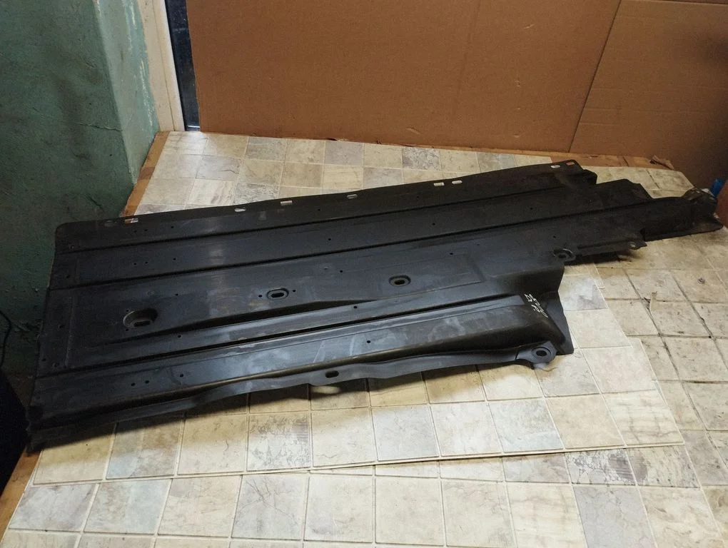 Side bottom protection 56411AJ001