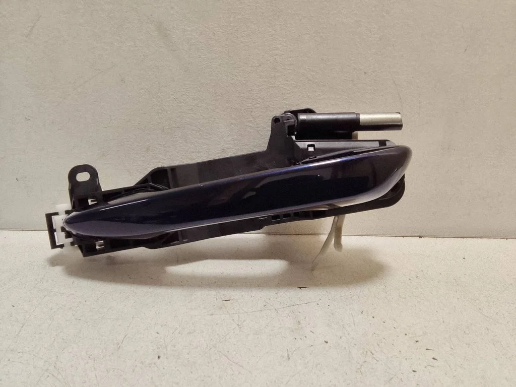 Rear door exterior handle – left