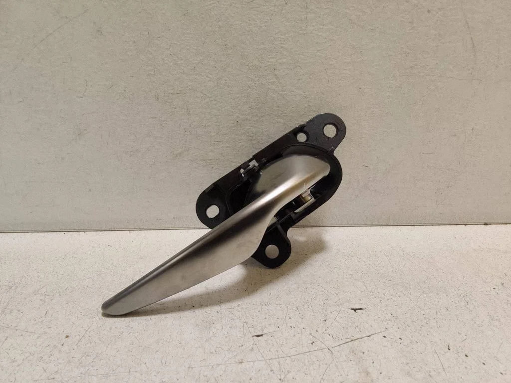 Rear door interior handle 6927050030