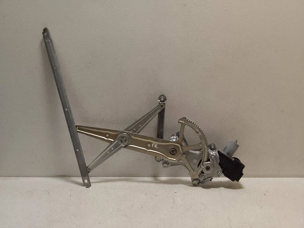 Front door window regulator with motor 8571033350