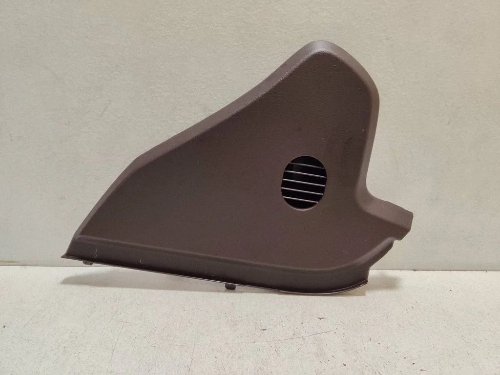 Dashboard side end trim 5531733250