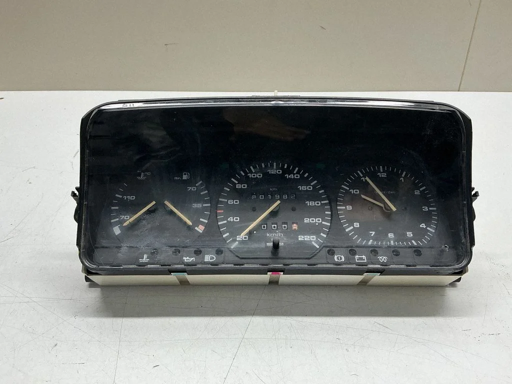 Speedometer (instrument cluster) – Volkswagen Transporter - Caravelle T4 (1991-2003)