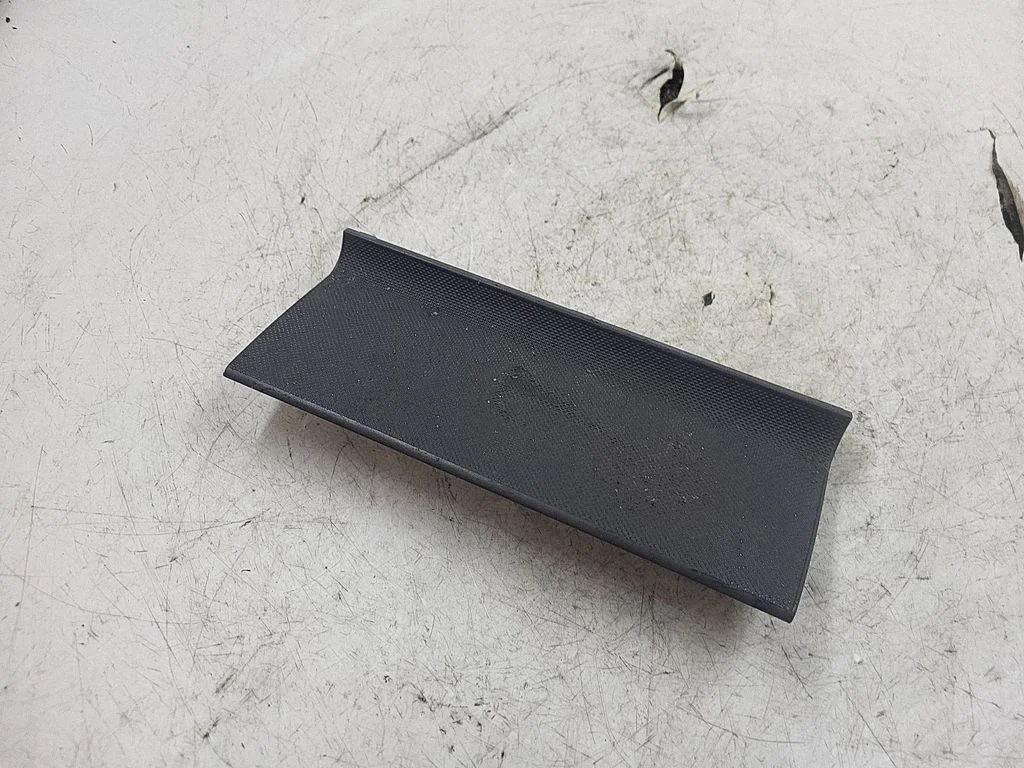 Muu salongiosa 8E0864147