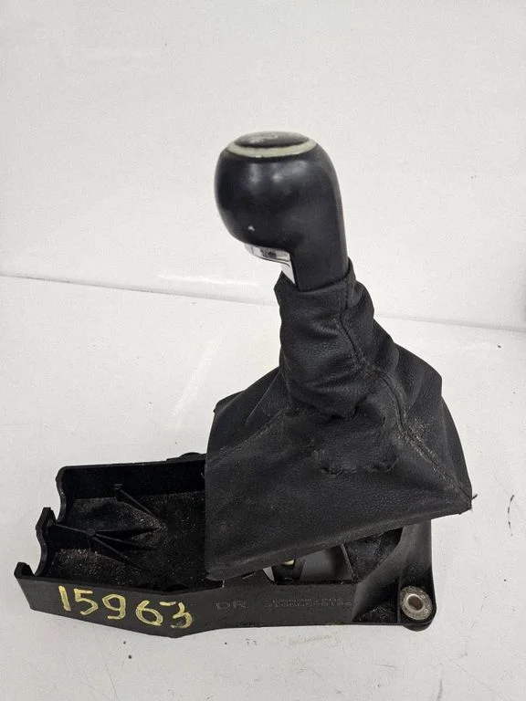 Gear selector mechanism – Opel Astra H (2004-2012)
