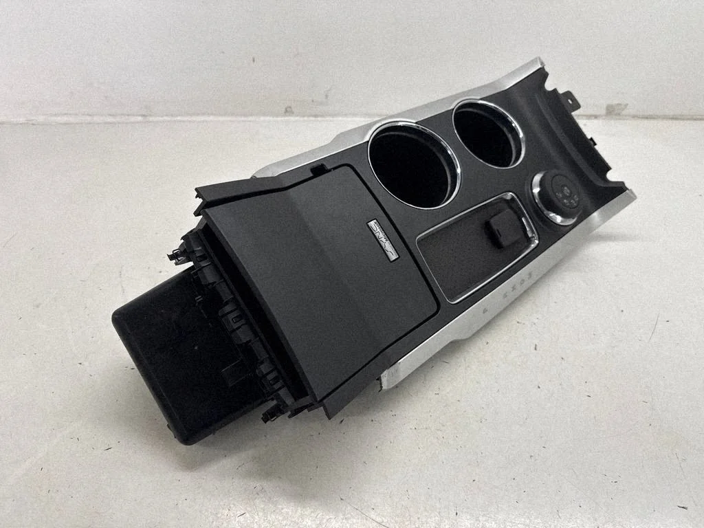 Gear shifter surround trim plastic CB5T14B596AAW