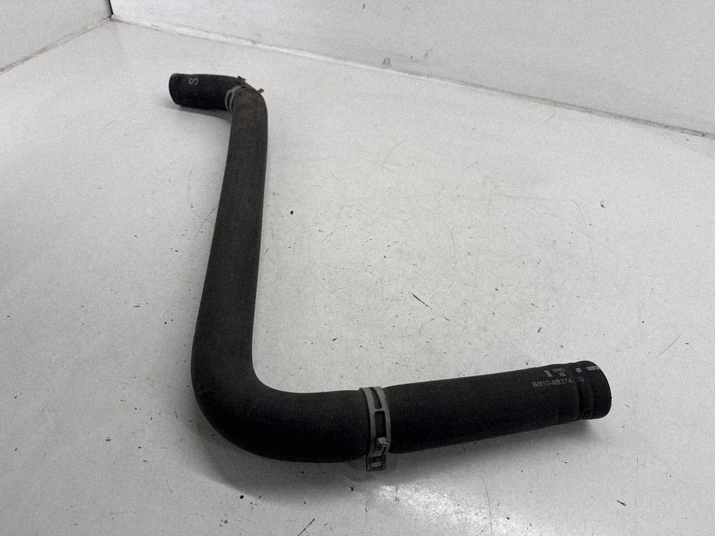 Engine coolant pipe/hose BB538B274