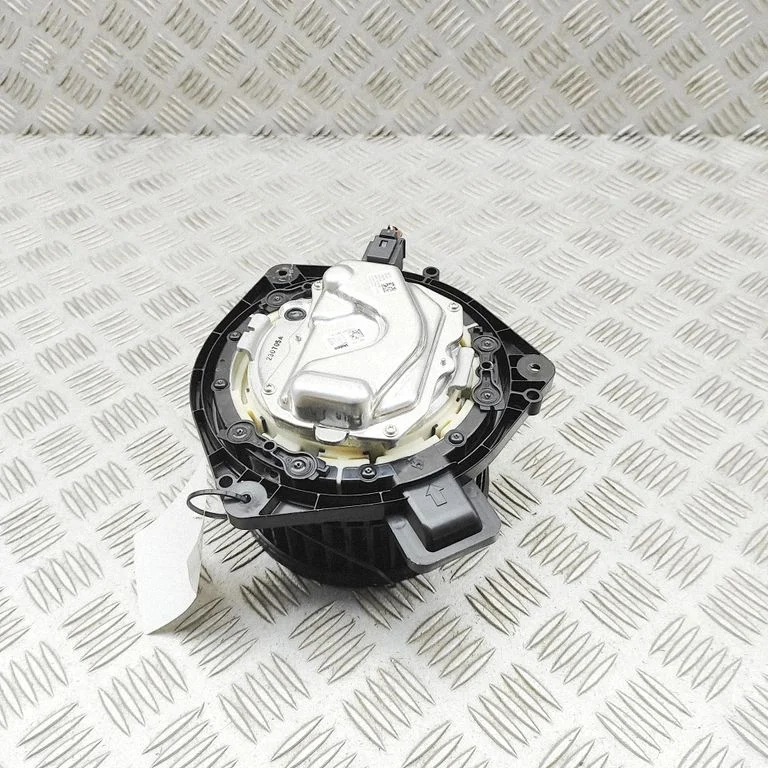 Heater fan/blower DRF10238001