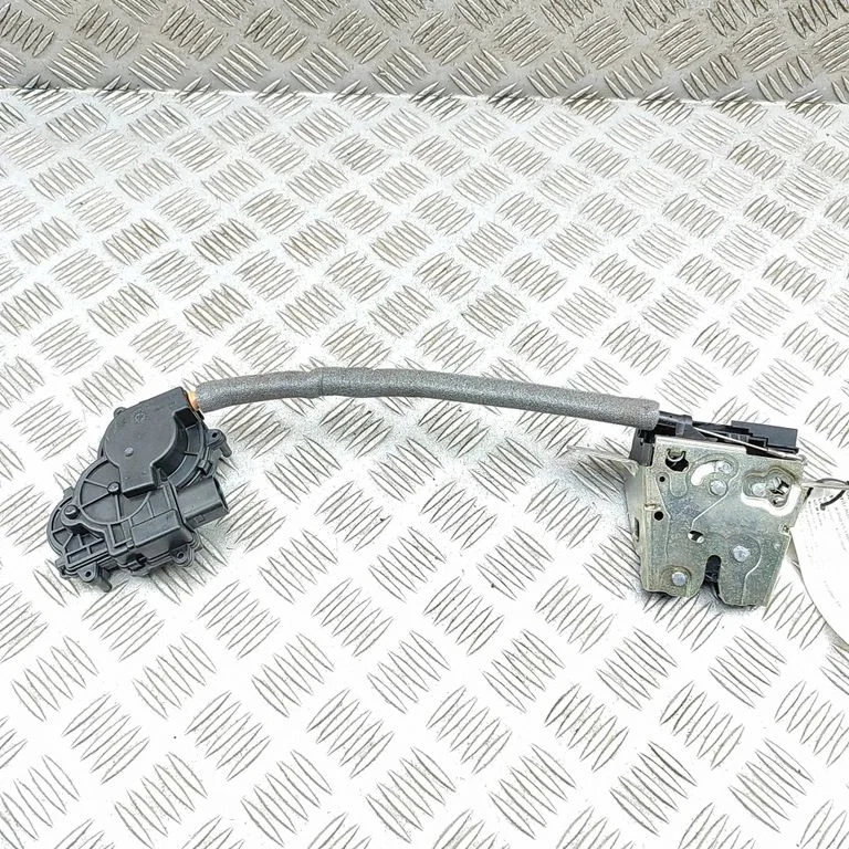 Zamek klapy bagażnika 9J1827888