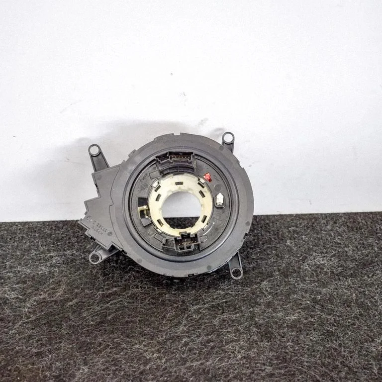 Turvapadja kontaktrõngas (SRS-rõngas) – BMW 5-seeria E60 E61 (2004-2010)