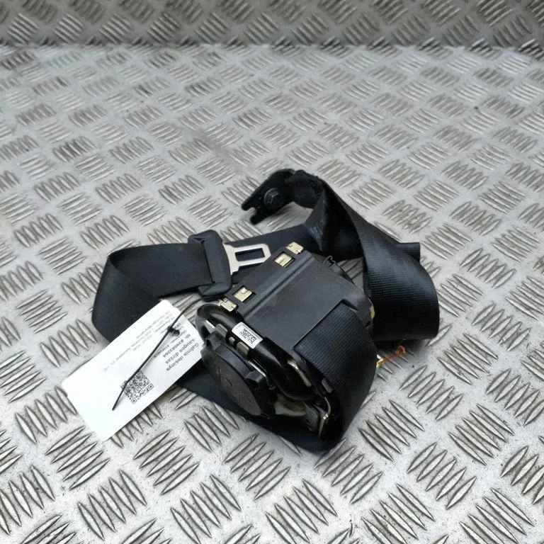 Tagumine turvavöö 31462131
