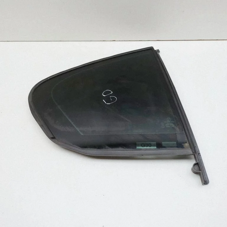 Tagumine kere külgklaas 7381348