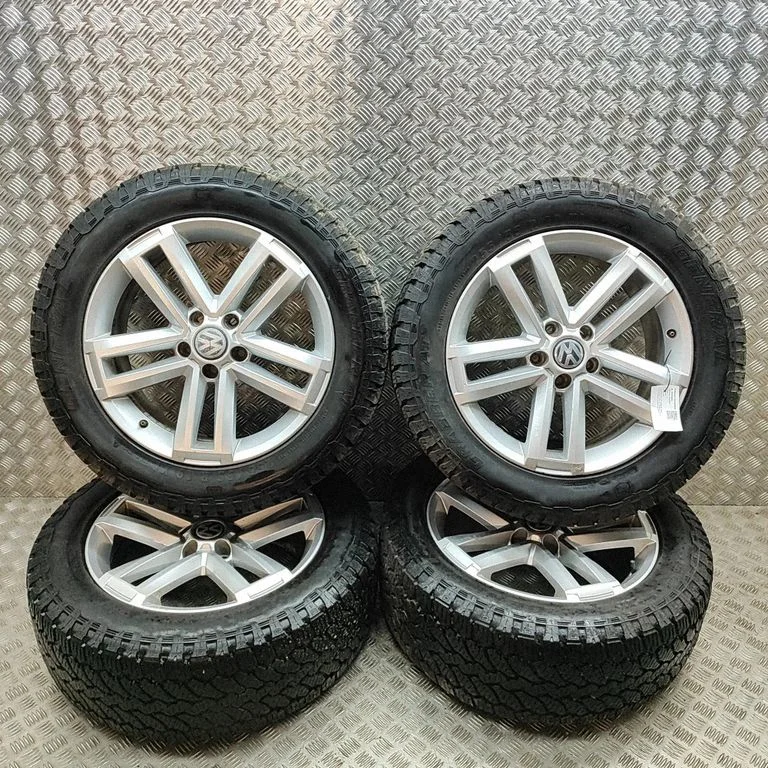 R19 alloy rim 2H0601025AD