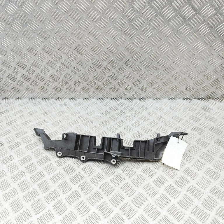 Other engine bay part 9396987