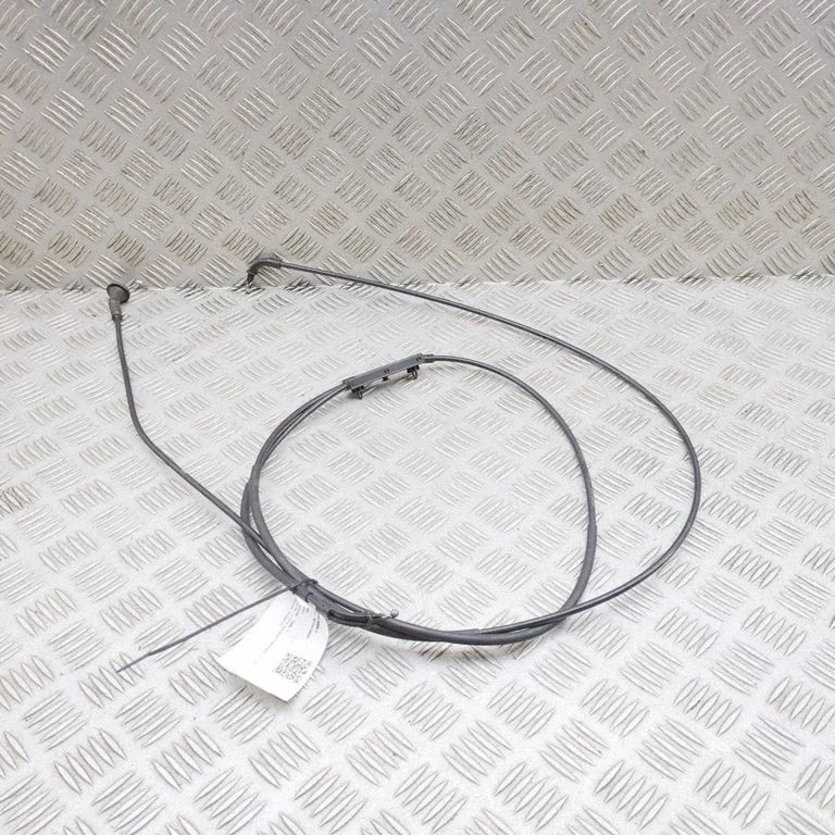Engine bonnet/hood lock release cable – BMW 5 Series G30 G31 G38 (2016-)